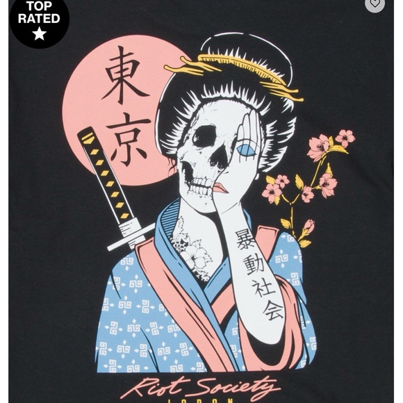 ☘️ 3/$17 Riot Society Black Tee with Geisha/Skull and Floral Design XL - Picture 5 of 10